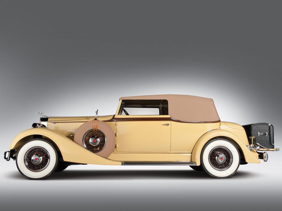  Packard Eight Convertible Victoria 1934 года  (фото 9 из 10)